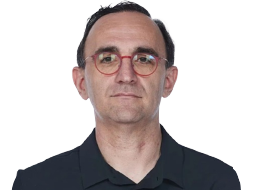  乌戈赛后谈心：每个人都全力以赴；逆转山西来之不易，未来仍需场场苦战。 体育新闻