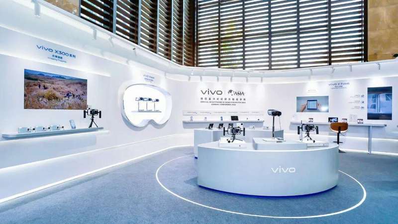  被忽视的物理鸿沟：AI如何重构智能终端的底层逻辑 IT技术