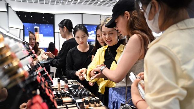  驱动内需增长的底层架构：从政策落地看消费市场的演变逻辑 企业服务