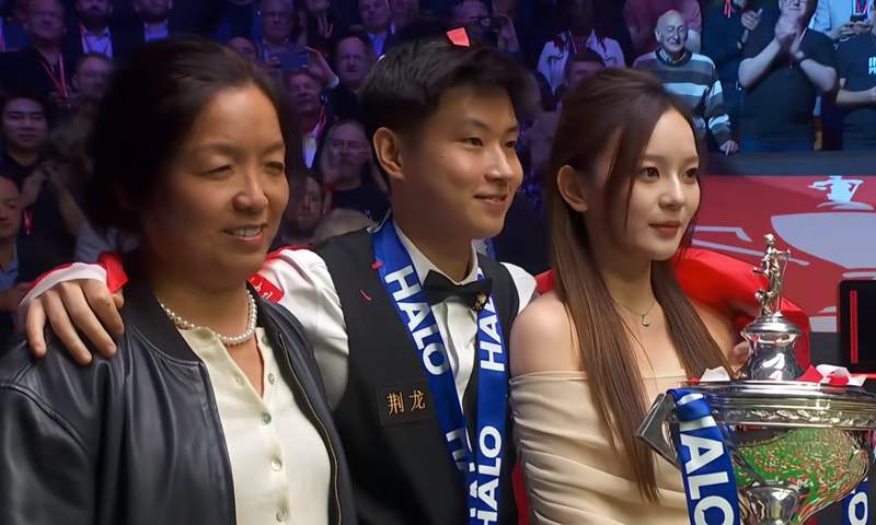  斯诺克世锦赛格局揭秘：中国军团的艰难突围与星光梦想 体育新闻