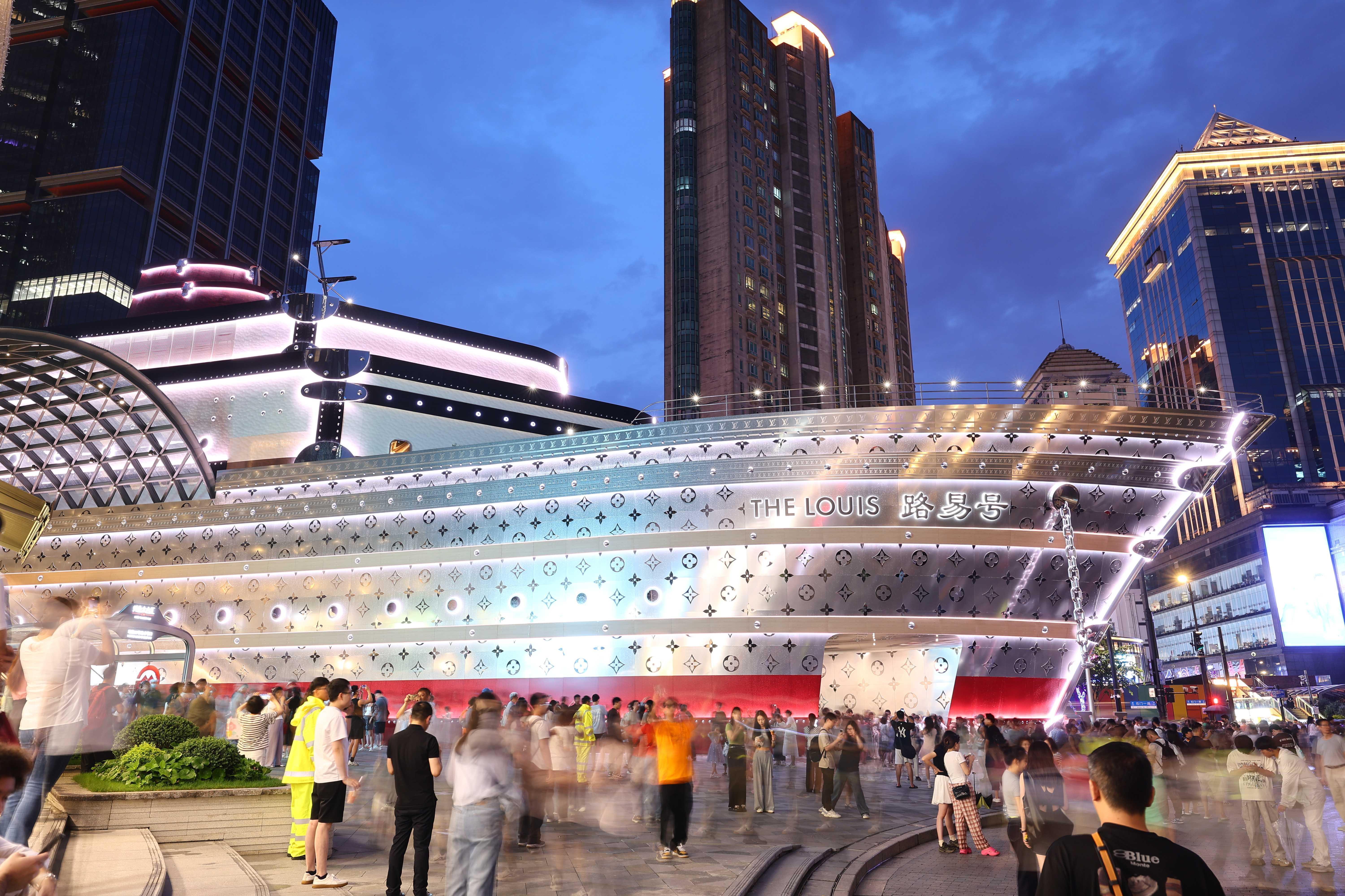  AI时代的就业新基建：解码“十五五”人力资源开发五大战略路径 新闻