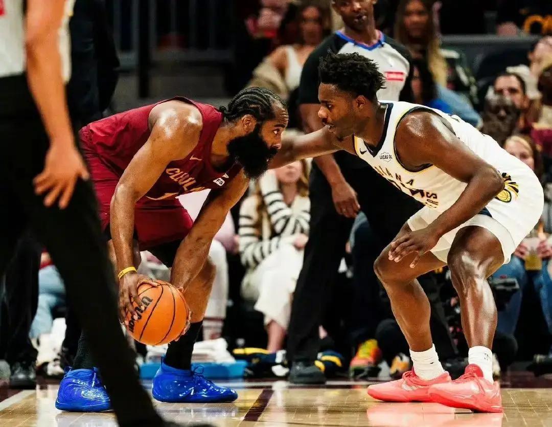  数据拆解：哈登加盟骑士后18胜6负背后的攻防密码 体育新闻