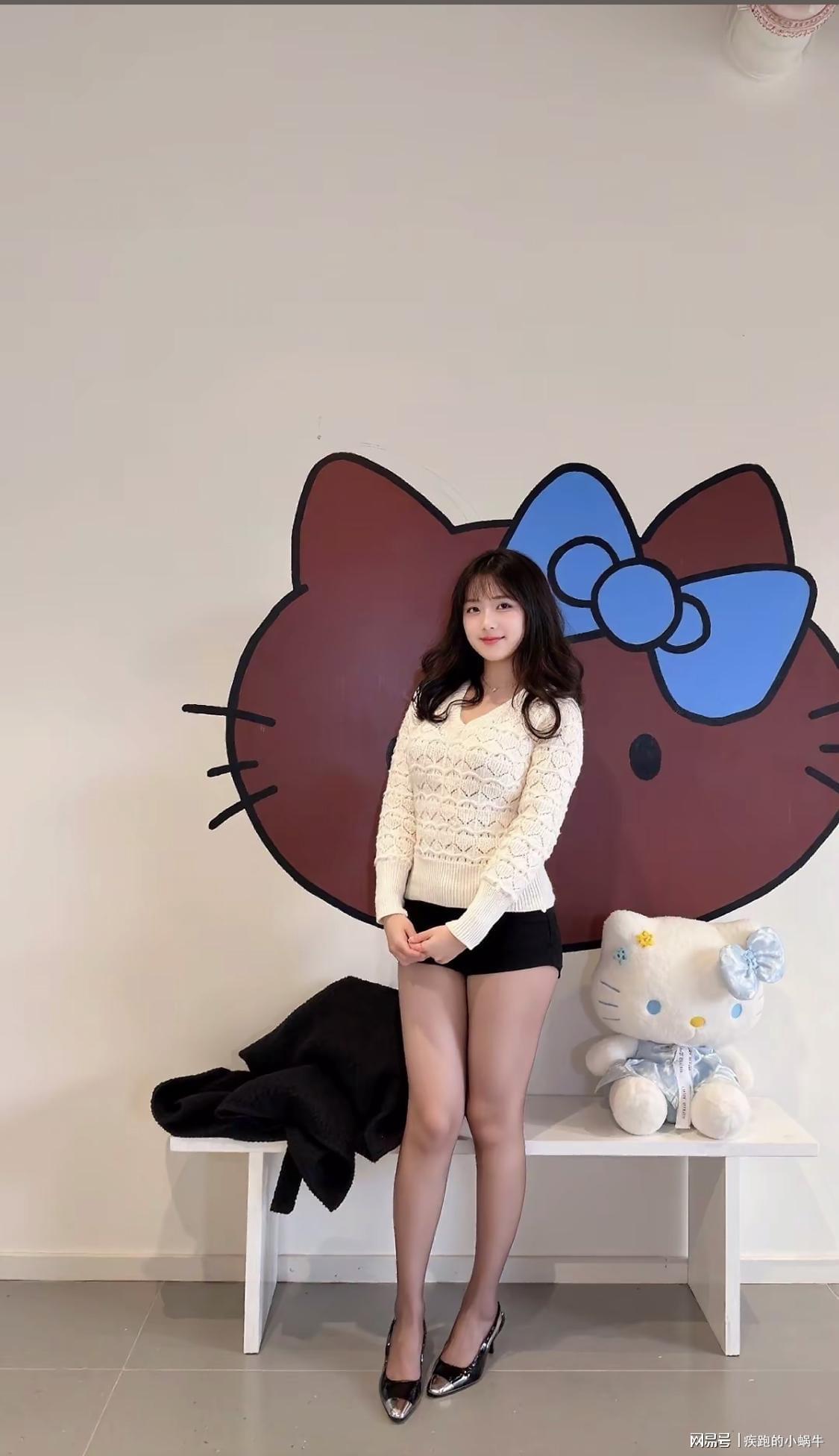  从物理约束到心理赋能：包臀裙如何重塑职场女性的自我认知 时尚用品